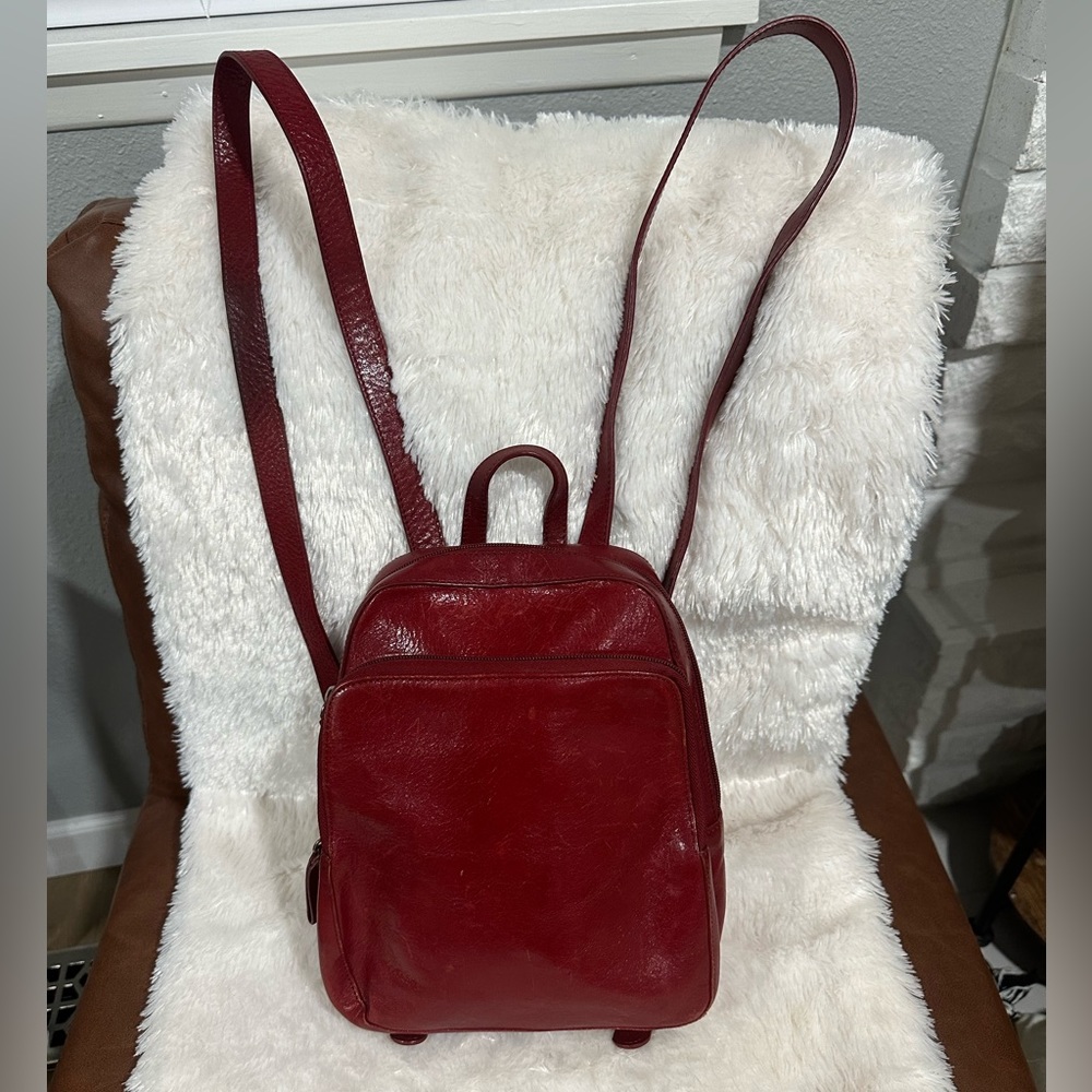 Hobo international leather  bacpack good  condition